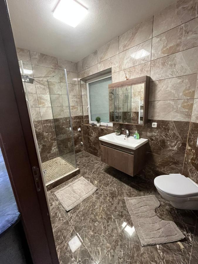 Adam'S Ferienapartments Bad Schallerbach Buitenkant foto