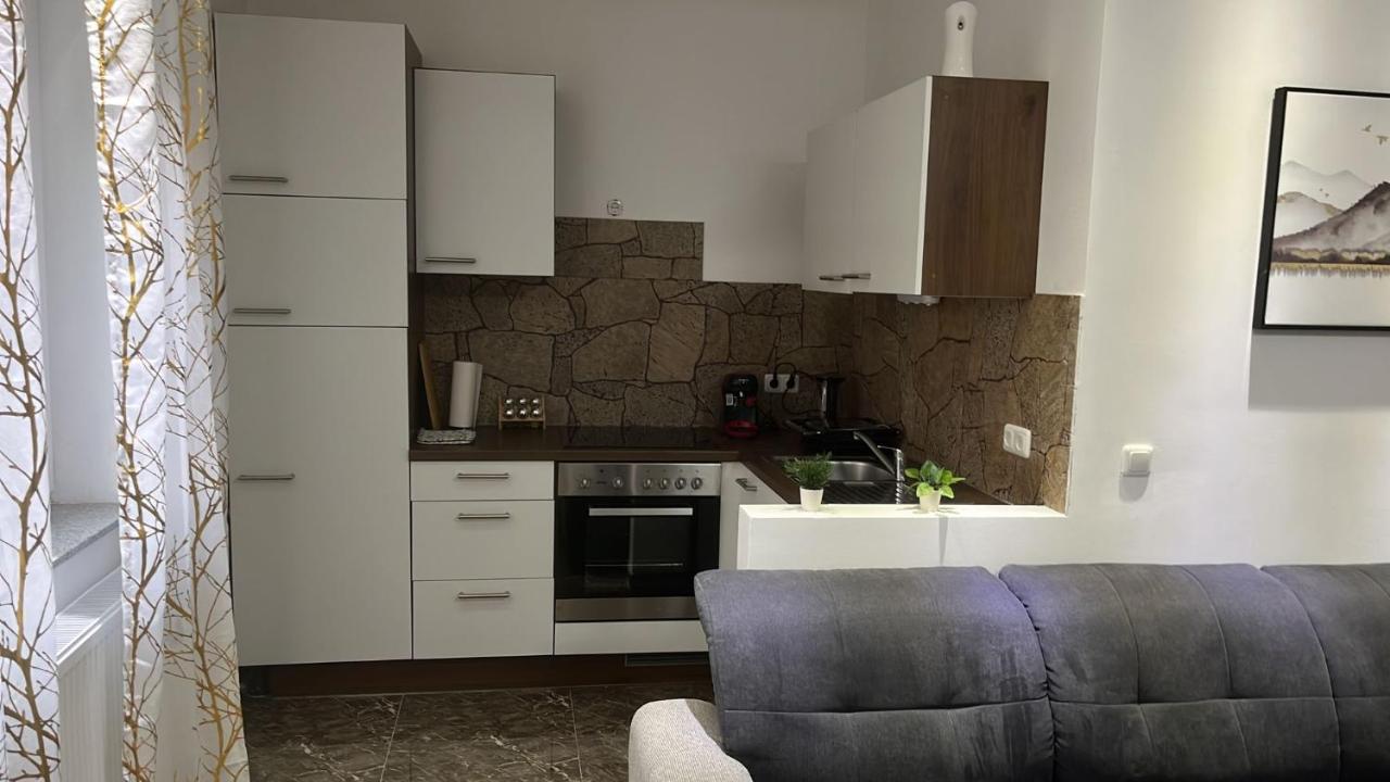 Adam'S Ferienapartments Bad Schallerbach Buitenkant foto